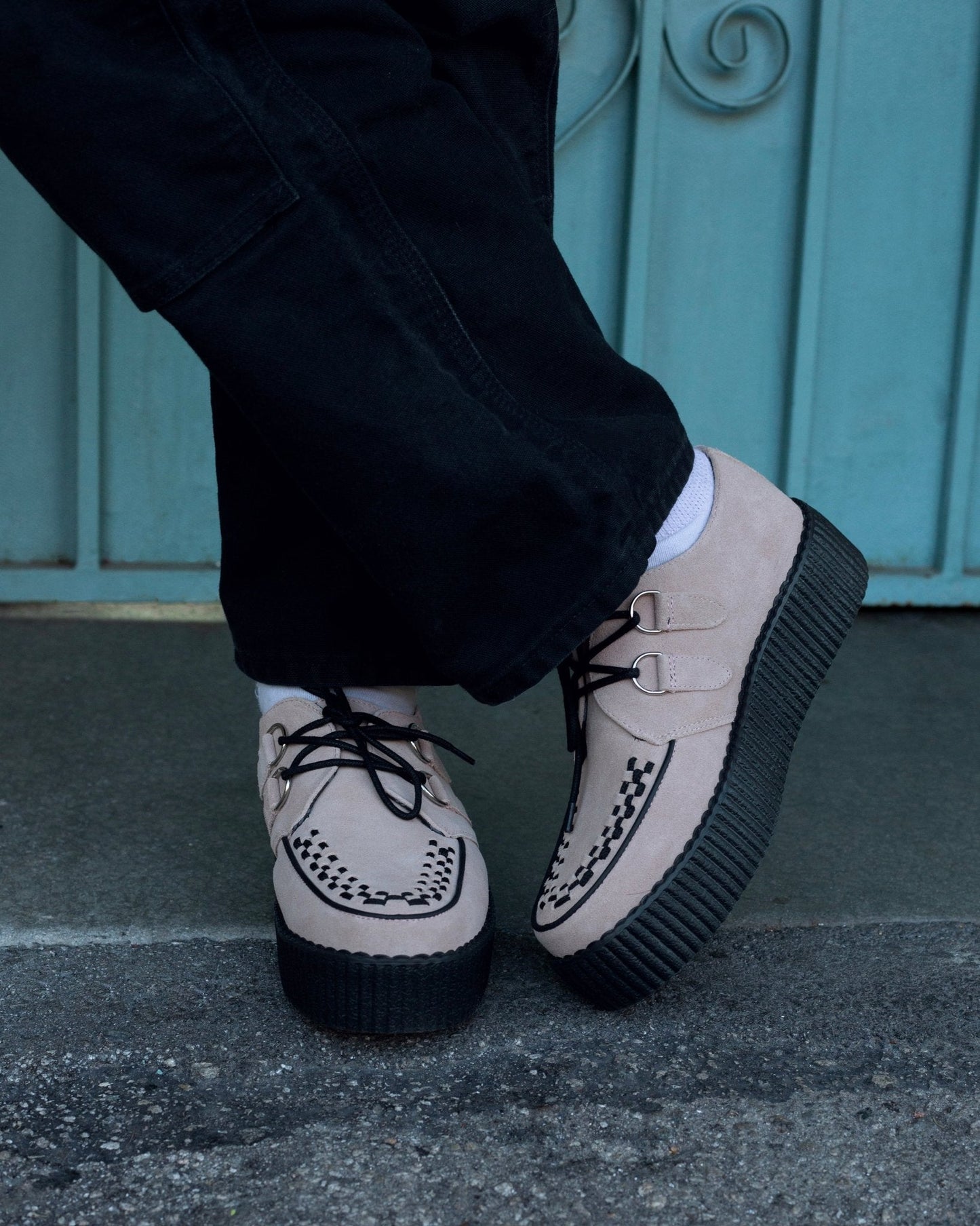 V3467 Misty Rose Suede Viva Mondo Creeper Pink T.U.K. Shoes