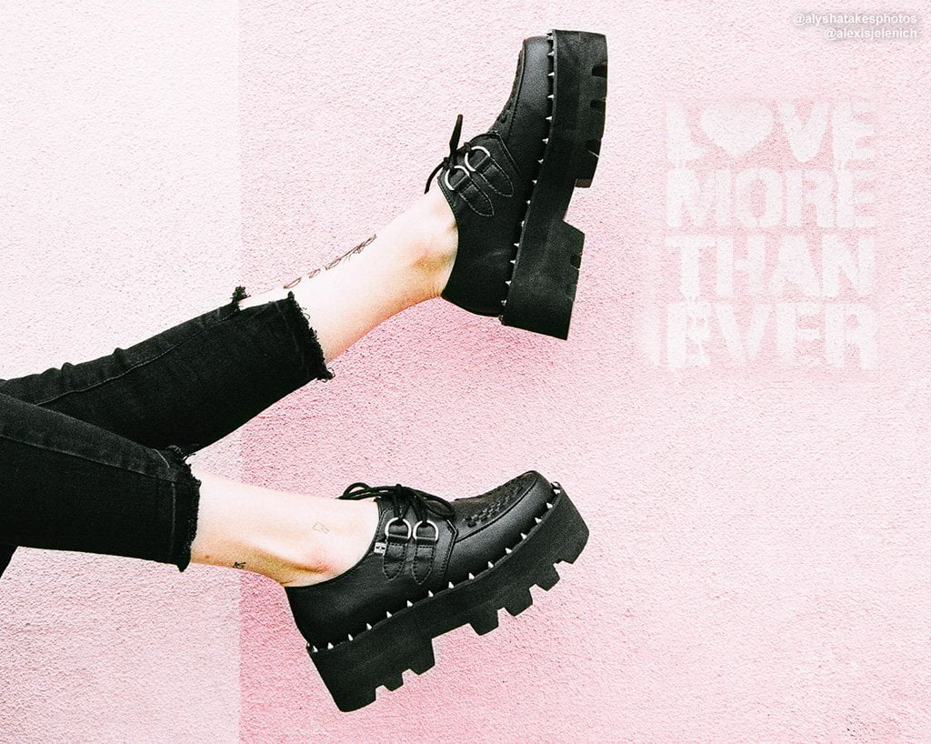 A9469 Black Faux Leather Dino Lug Sole Creeper Black T.U.K. Shoes