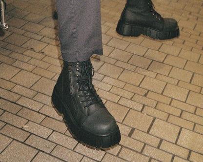 T2331 Black 8-Eye Anarchic Airship Boot Black T.U.K. Shoes