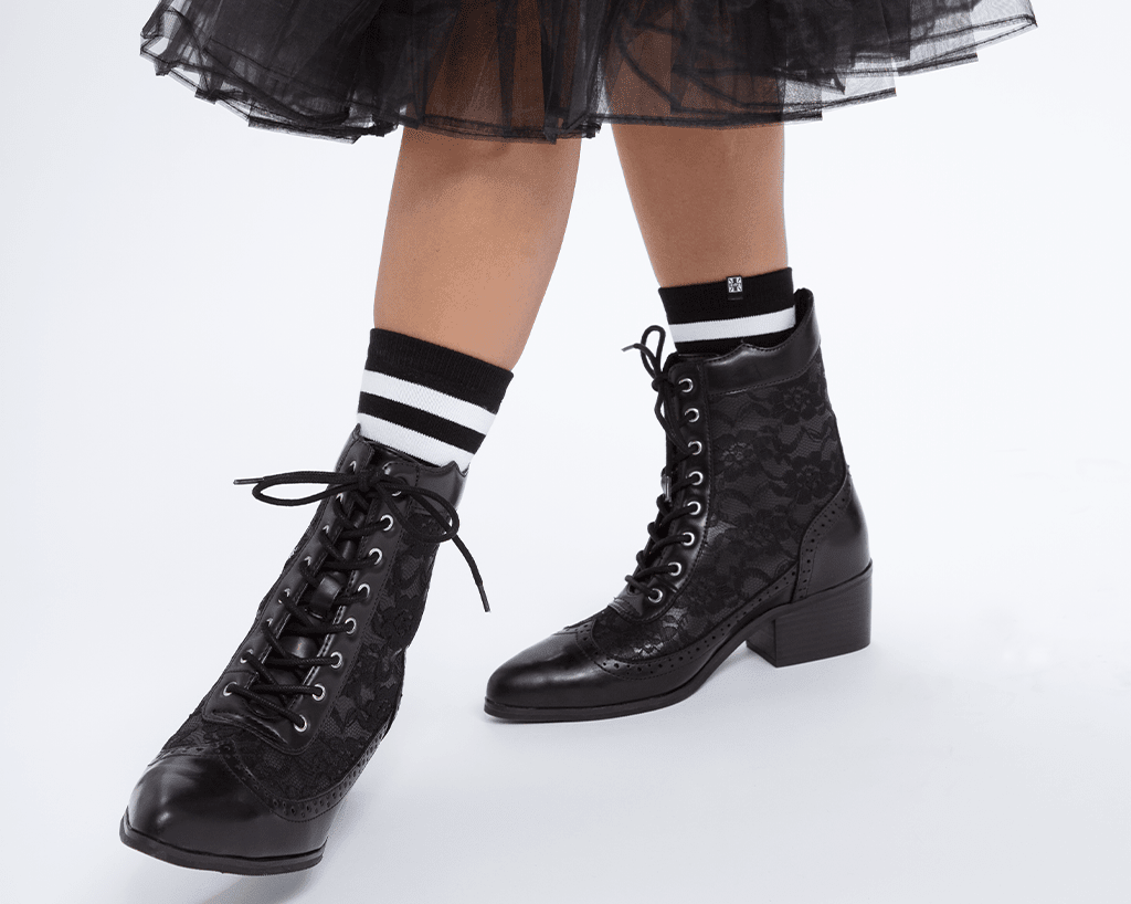 T2300L Black Victorian Anarchic Pointed Boot Black T.U.K. Shoes