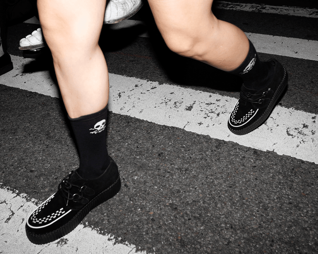 V8366 Two Tone Suede Viva Mondo Creepers Black/White T.U.K. Shoes