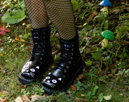 T2343 Black Leather Kitty Boot Black T.U.K. Shoes