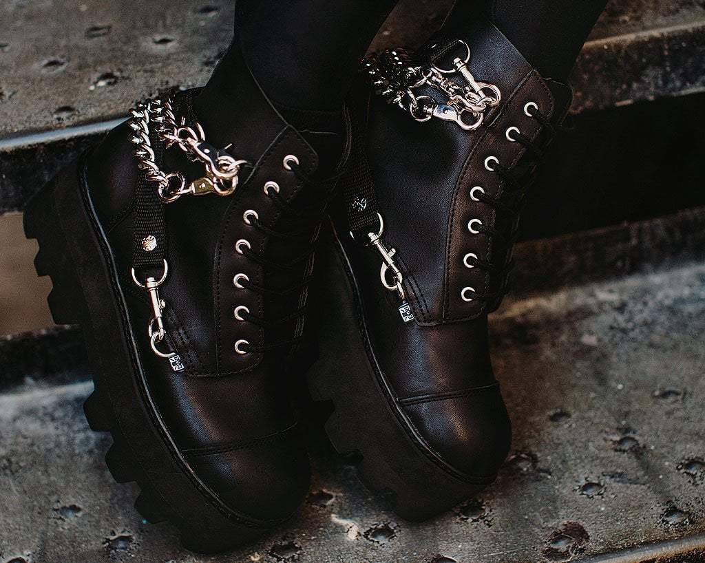 A9752 Black 7-Eye Chain & Strap Dino Lug Boot Black T.U.K. Shoes