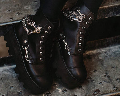 A9752 Black 7-Eye Chain & Strap Dino Lug Boot Black T.U.K. Shoes