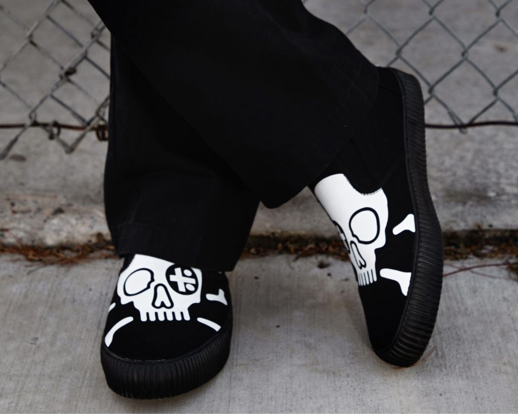 A3352 Black Skull Canvas Slip-On Sneaker Black/White T.U.K. Shoes