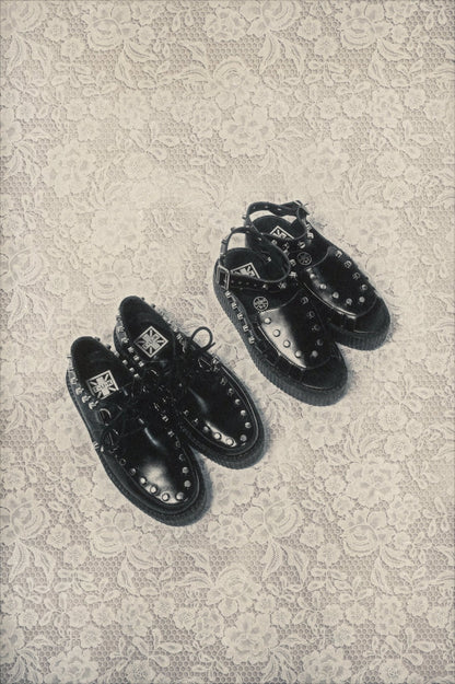 Black Leather Flat Studded Viva Mondo Sandal Black T.U.K. Shoes