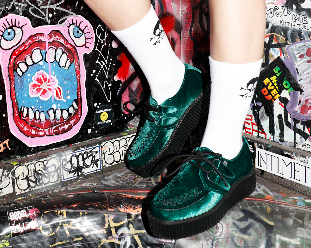 V8535 Emerald Green Velvet Viva Mondo Creeper Green T.U.K. Shoes