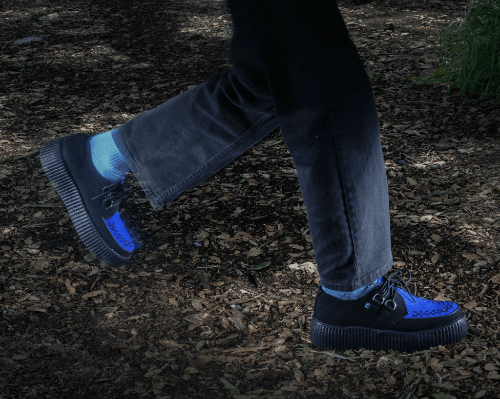 V3182 Black & Cobalt Blue Viva Mondo Creeper Black/Blue T.U.K. Shoes