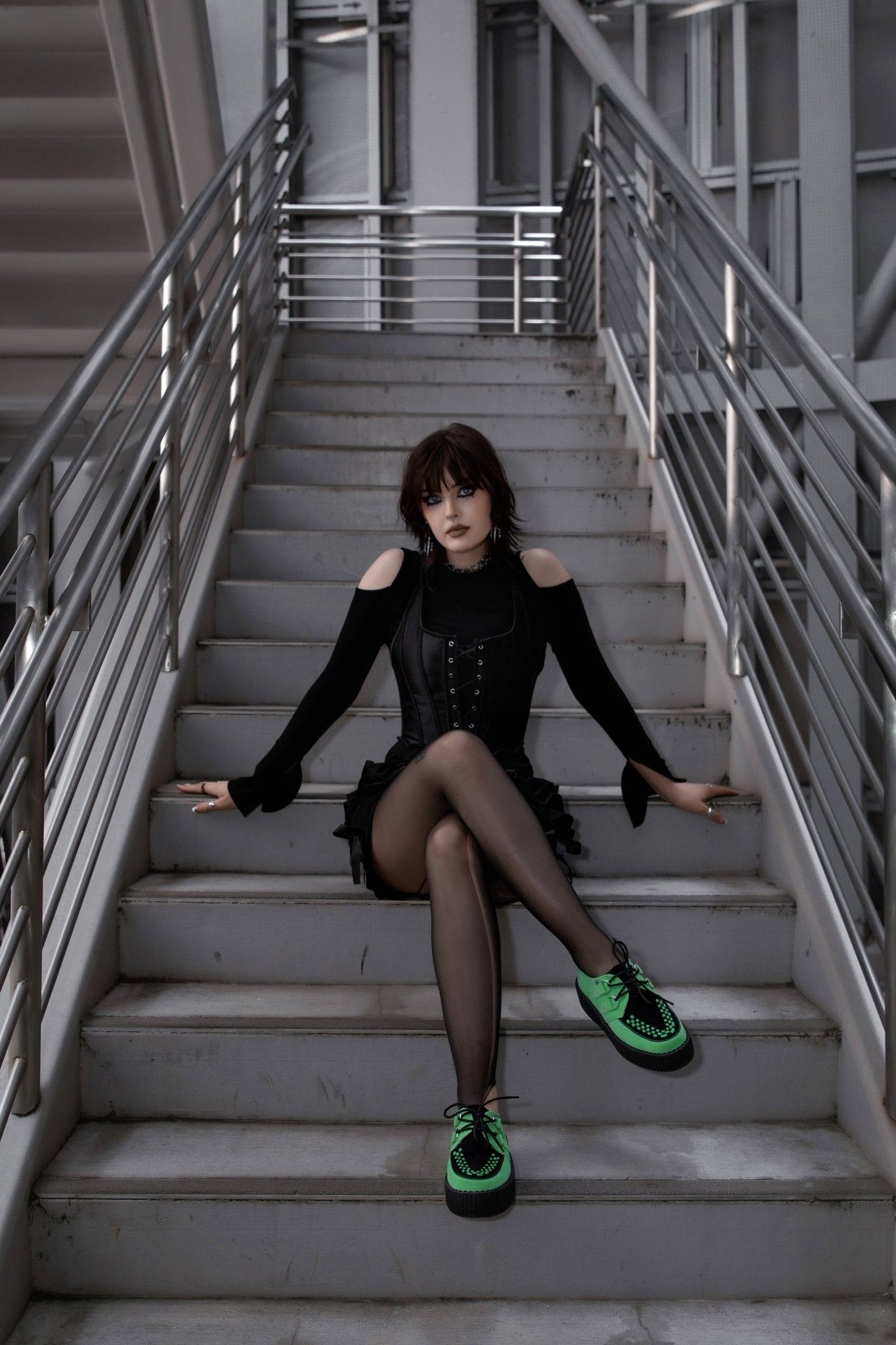 V3389 Neon Green & Black Suede Viva Mondo Creeper Green/Black T.U.K. Shoes