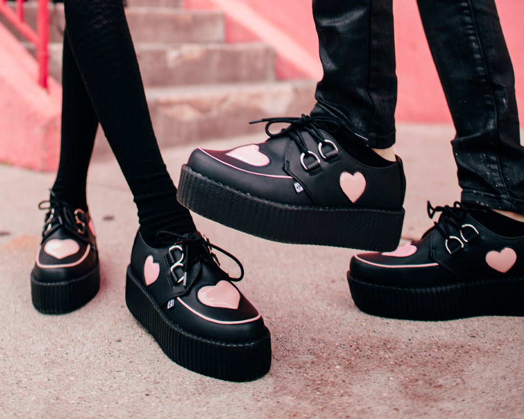 V3026 Black & Pink Heart TUKskin™ Viva Mondo Creeper Black/Pink T.U.K. Shoes