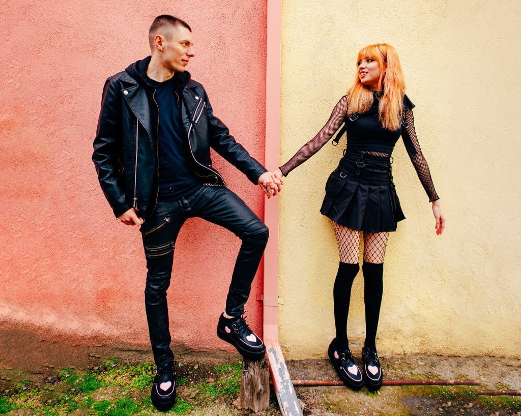 V3026 Black & Pink Heart TUKskin™ Viva Mondo Creeper Black/Pink T.U.K. Shoes