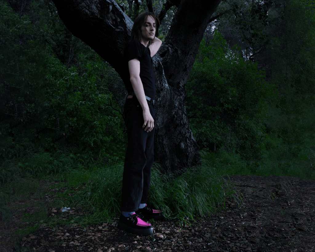V3183 Black & Neon Pink Viva Mondo Creeper Black/Pink T.U.K. Shoes