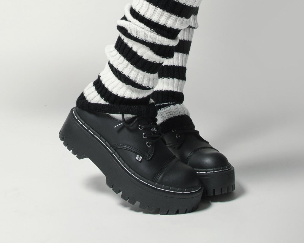A3222 Black Cap Toe Double Decker Brogue Black T.U.K. Shoes