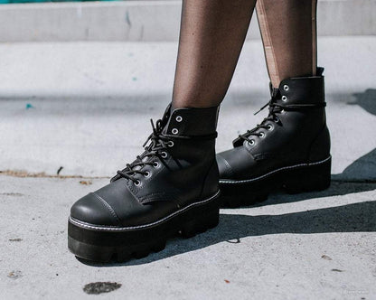 A9670 Black 7-Eye Dino Lug Sole Boot Black T.U.K. Shoes